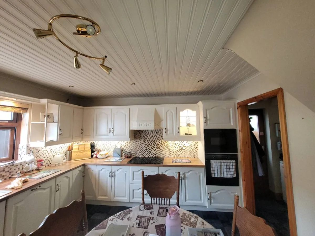 Kitchen - Image 4