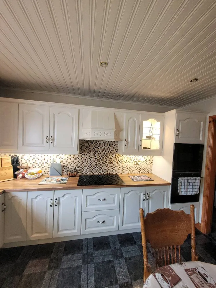 Kitchen - Image 2