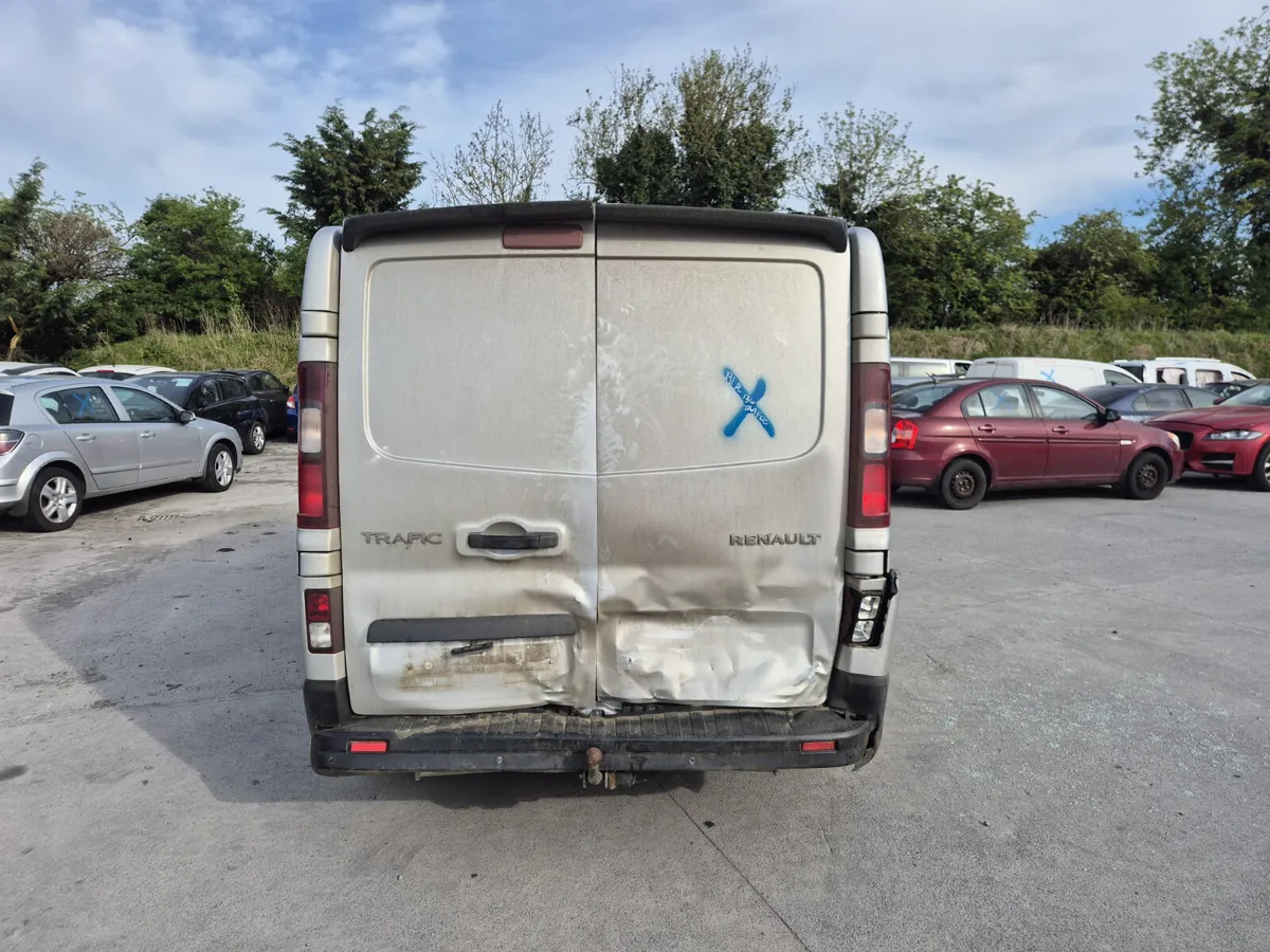 2019 Renault Traffic *For Parts* - Image 2