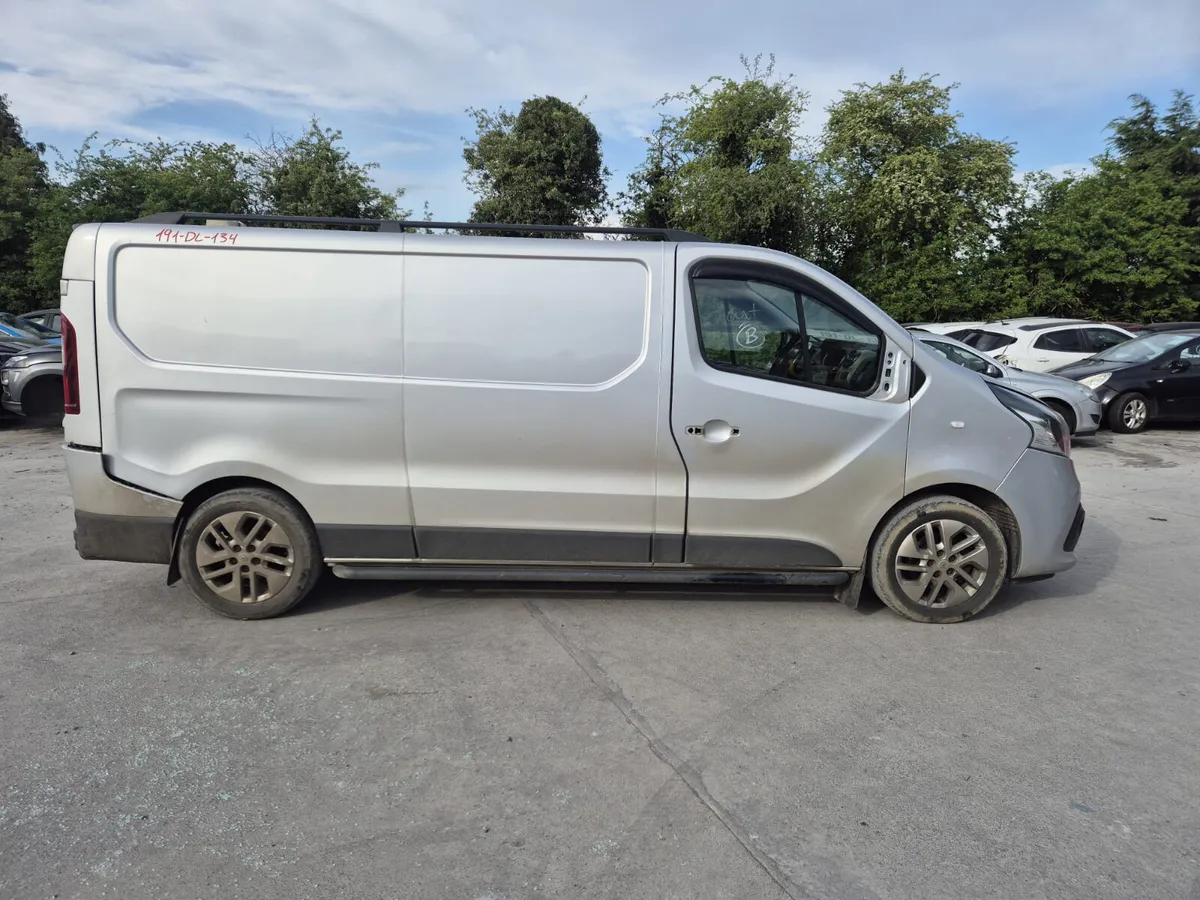 2019 Renault Traffic *For Parts* - Image 4