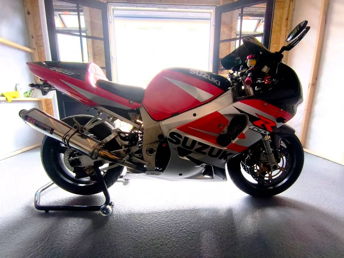 2002 Suzuki GSXR 750 - Image 4