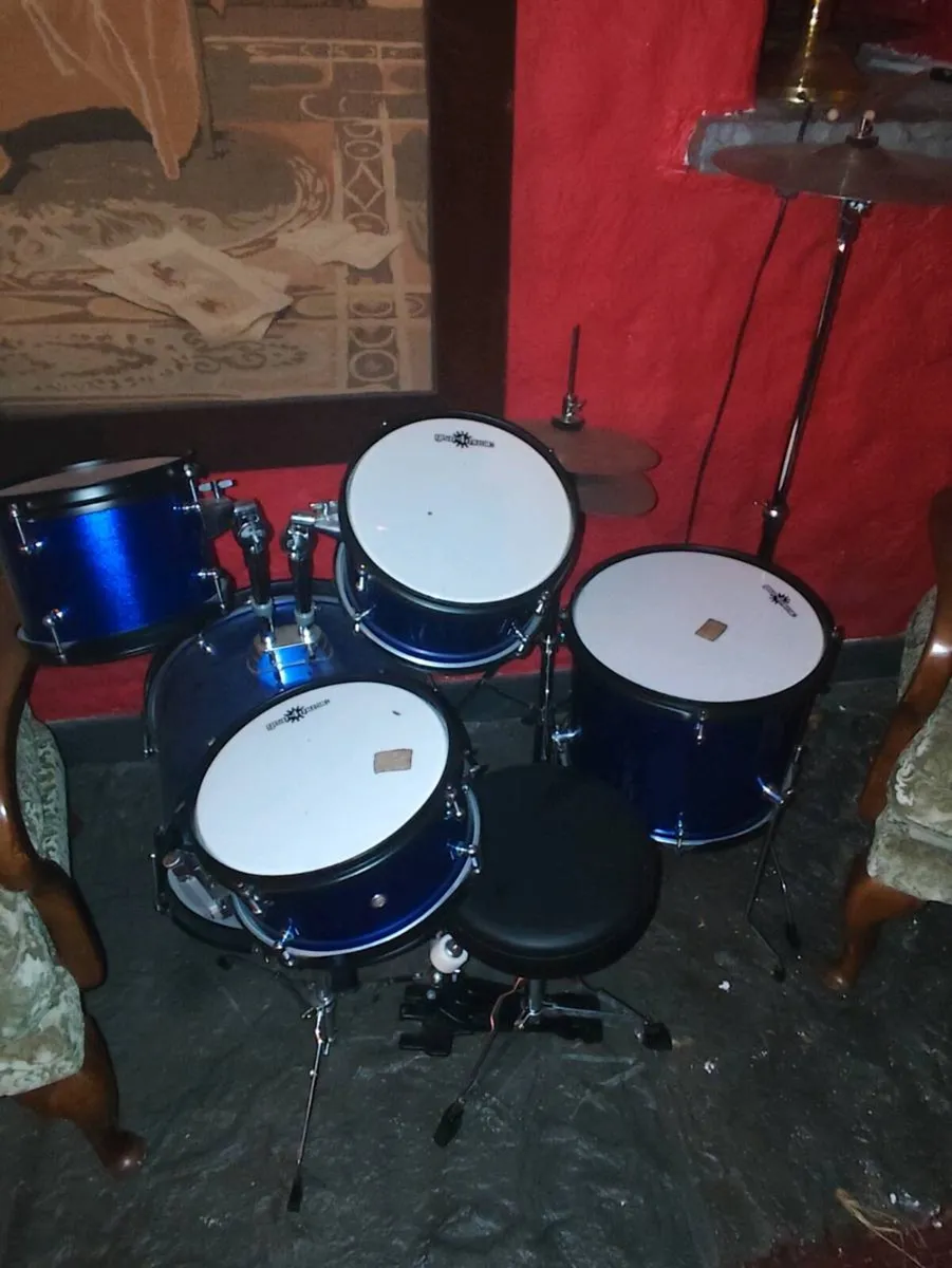 Kids drum kit