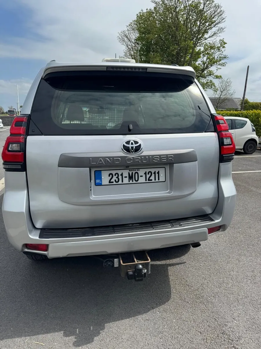 Toyota Land Cruiser 2023 - Image 4