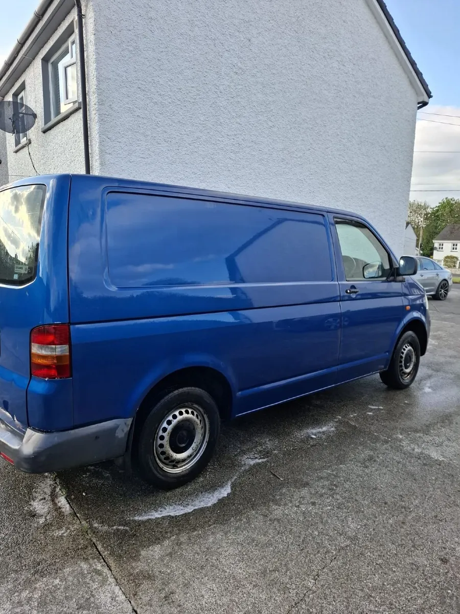 Volkswagen Transporter Van SWB 1.9tdi - Image 4