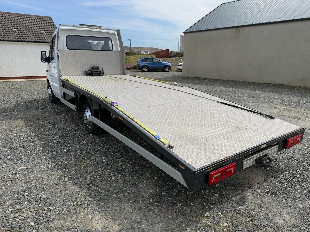 2010 Mercedes sprinter recovery - Image 3