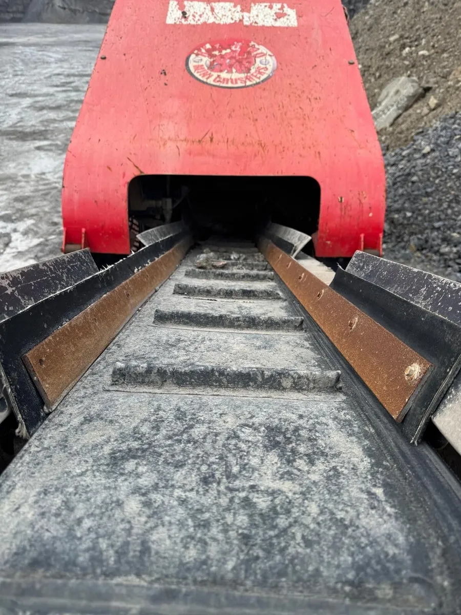 Crusher Red Rhino 5000, Tracked Crusher, 2017, 221 - Image 3