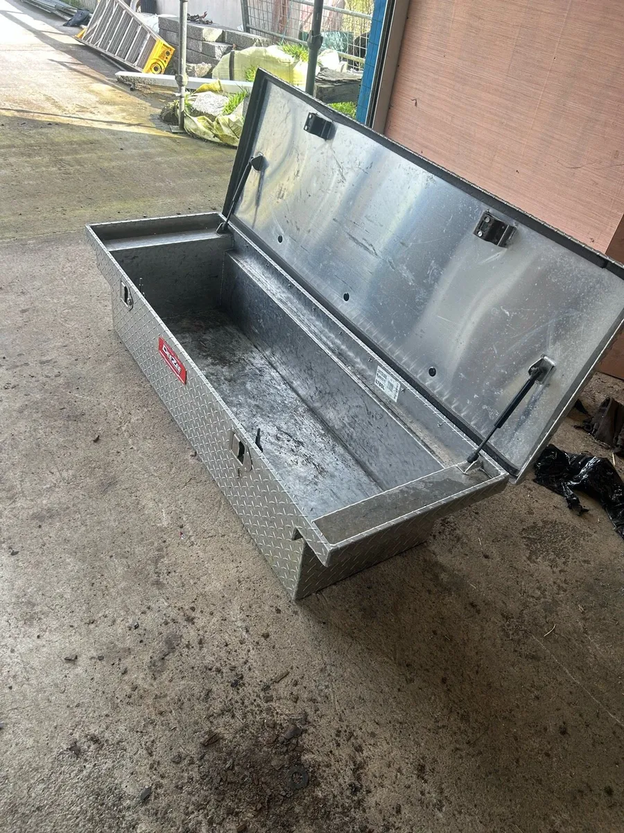 Pickup toolbox - Image 2