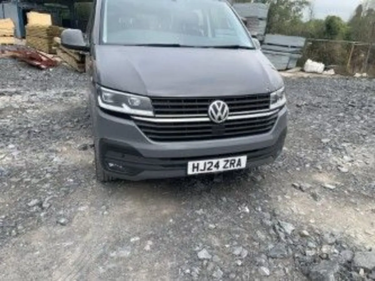 Volkswagen Transporter 2024 - Image 4