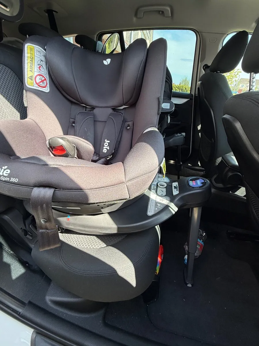 Car seat - Image 2