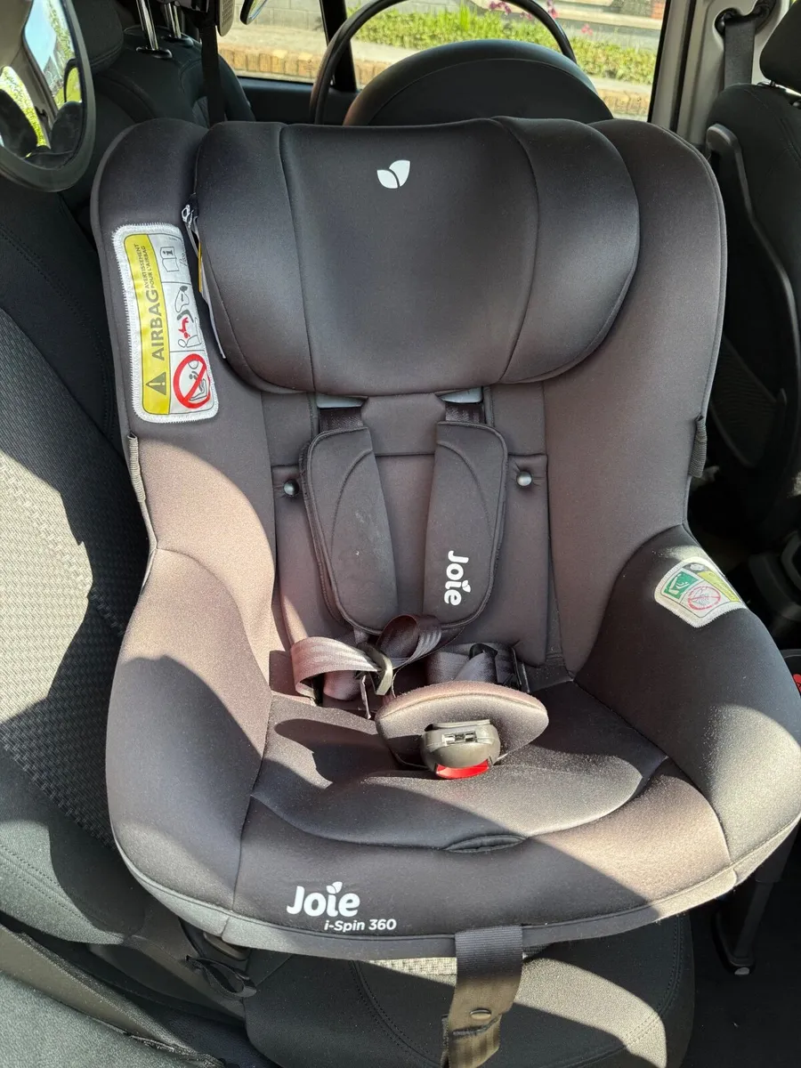 Car seat - Image 1