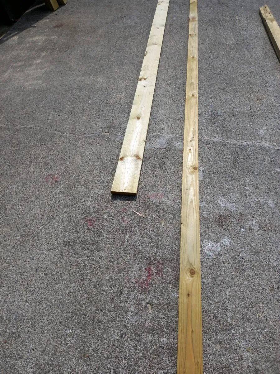 Bundle of treated timber - Image 2
