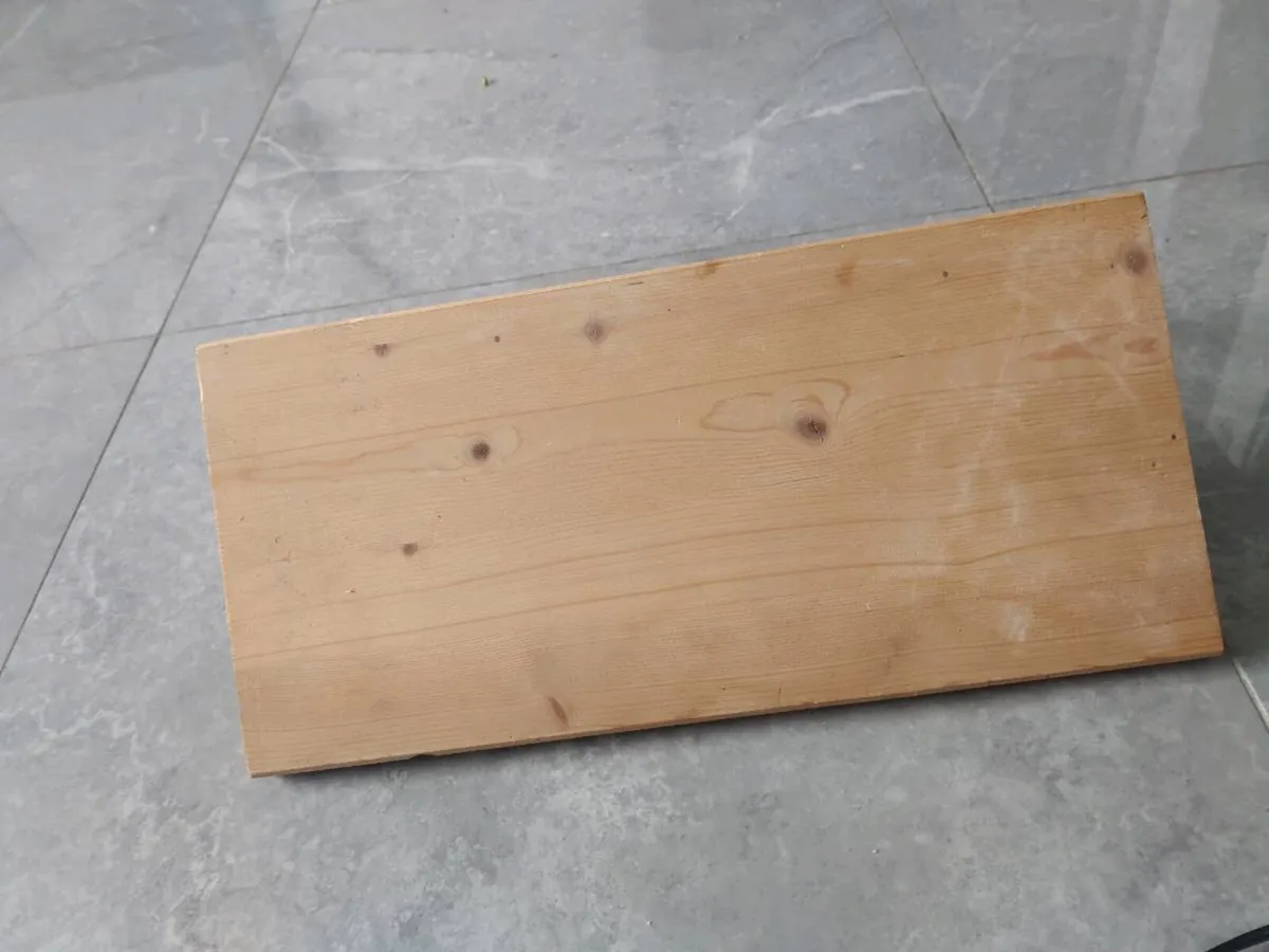 Bracket wooden shelf - Image 2