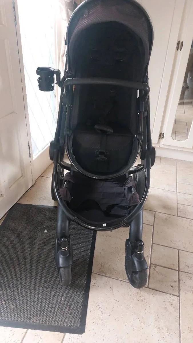 Baby pram - Image 2