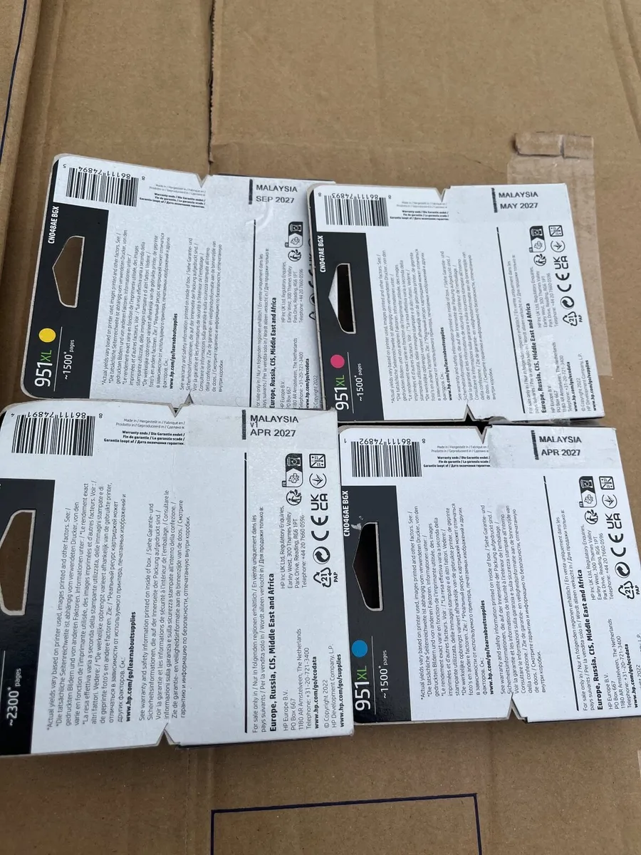 Set of HP 950Xl/951XL Colour Ink Cartridges - Image 2