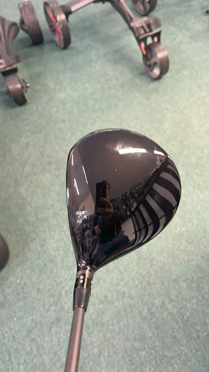 New Titleist GT4 9.0 Px  Hzardus 6.0 €699 Now €499 - Image 4