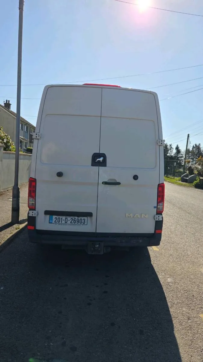 Man van - Image 1