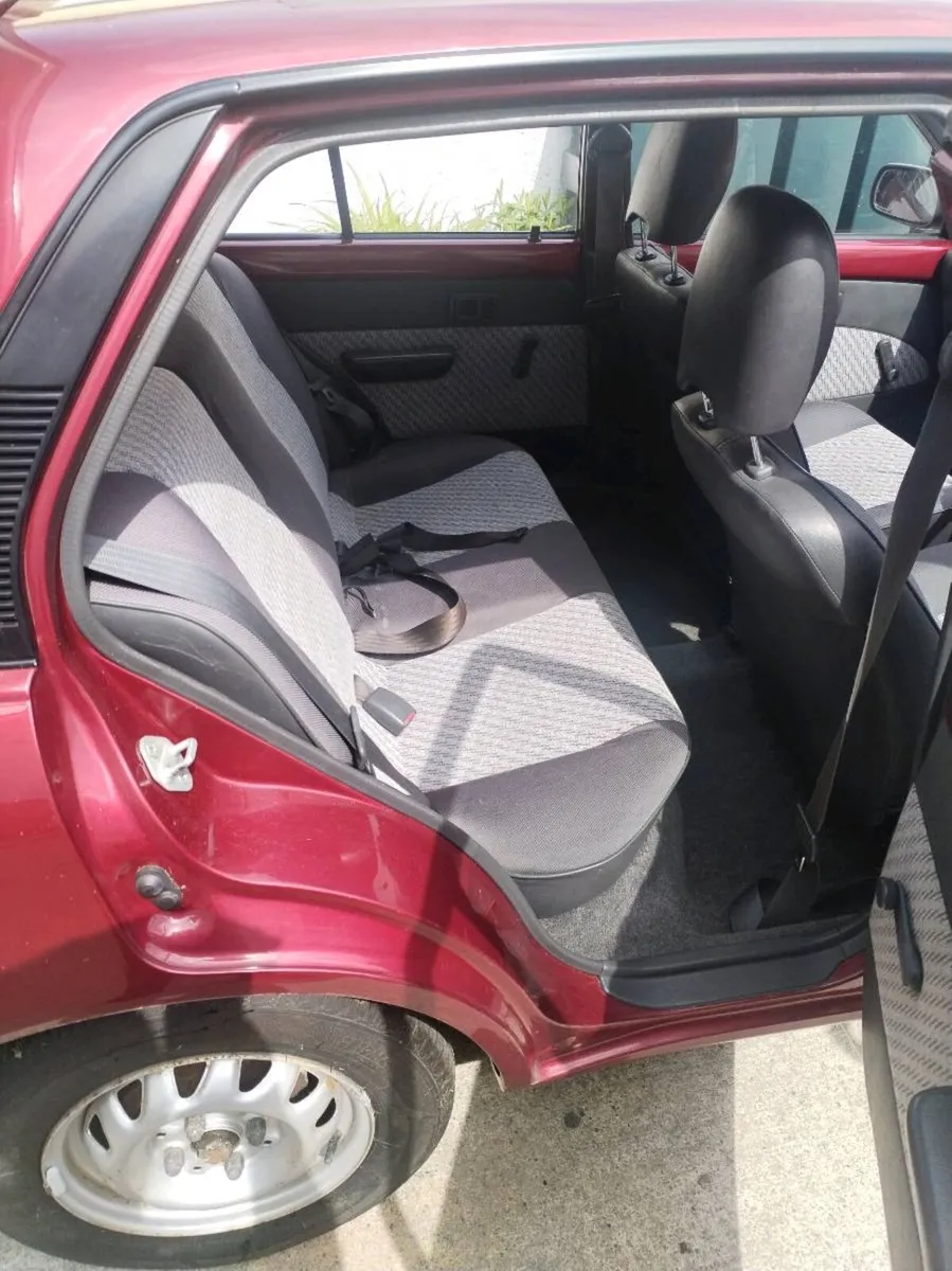 1992 Toyota Starlet - Image 3