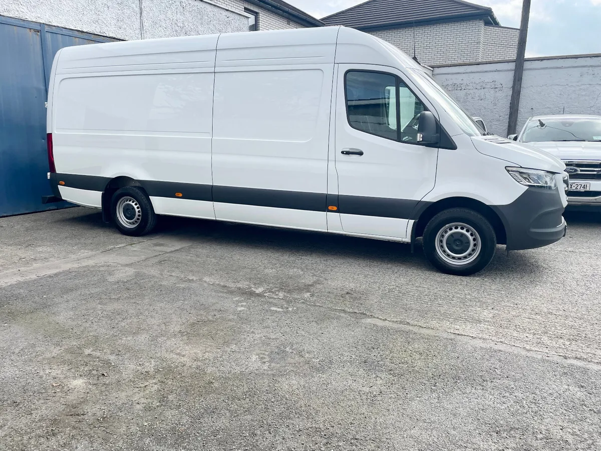 Mercedes-Benz Sprinter 315/43 Select 2.0CDI,2025 - Image 2