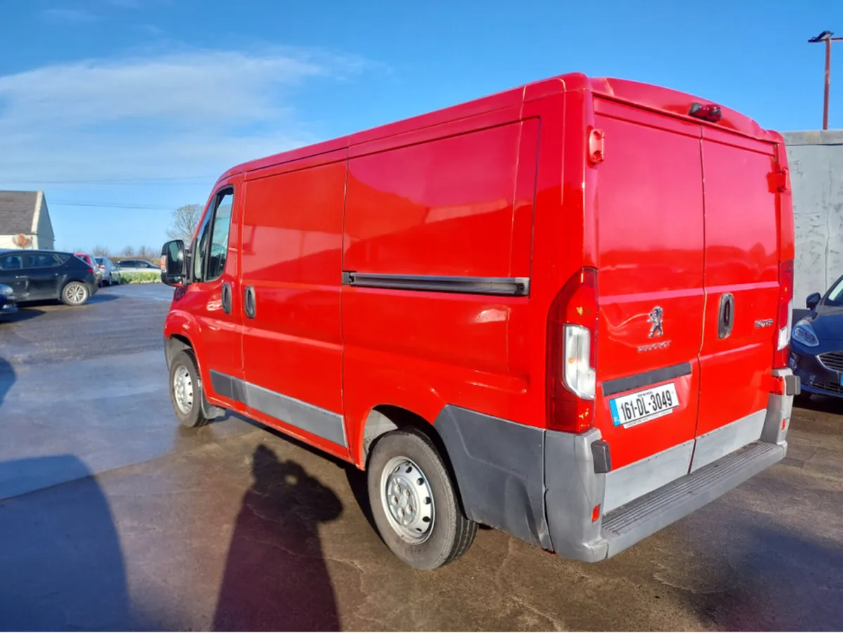 Peugeot Boxer 330 L1 H1 2.2 HDI 110 5DR - Image 3