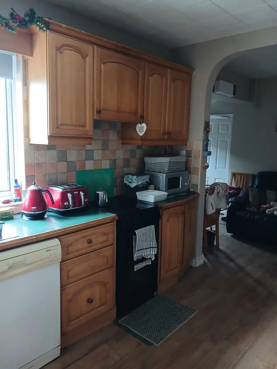 Kitchen units - Image 3