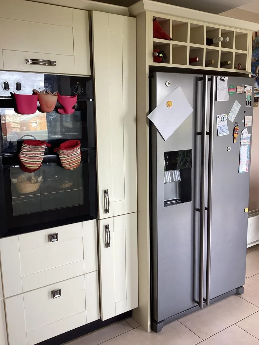 Ivory kitchen - Image 3