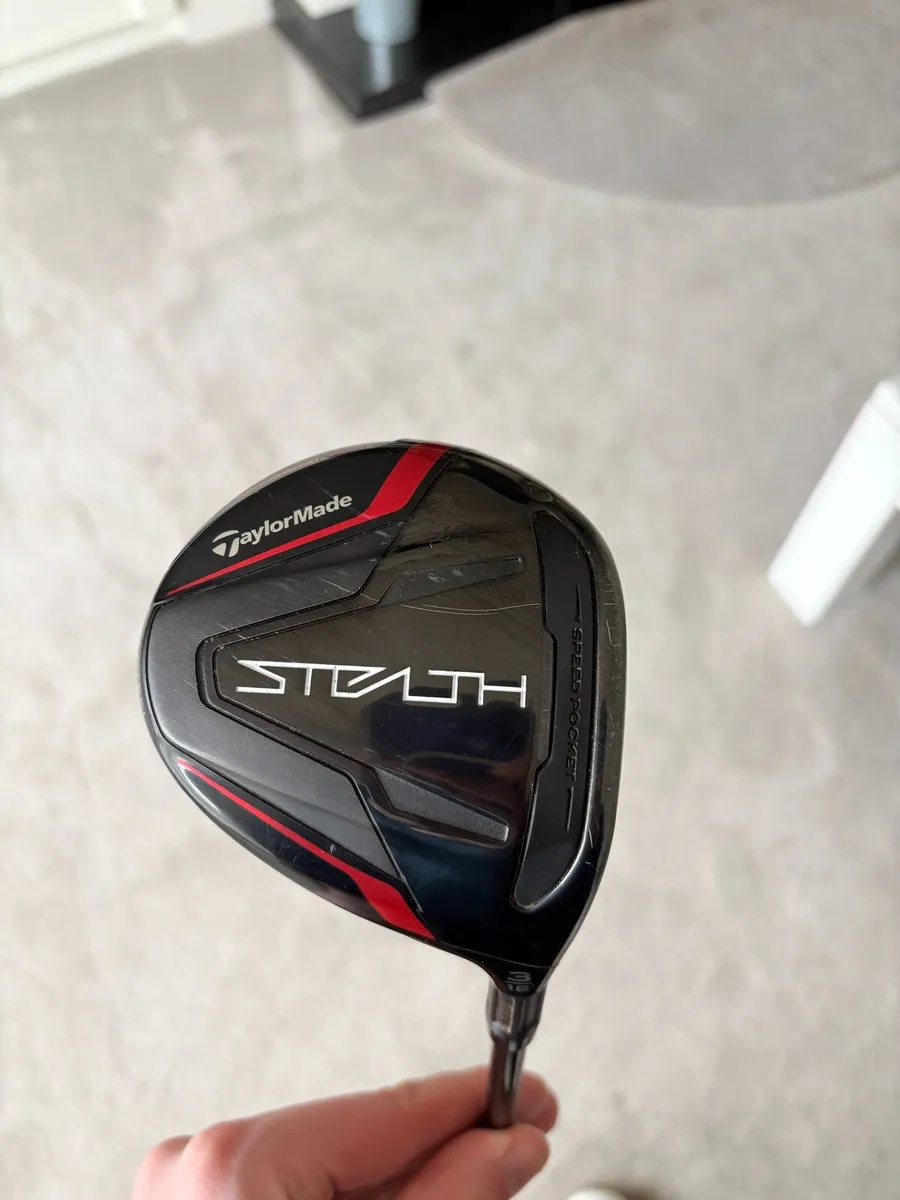 Stealth 3 wood 60g stiff ventus shaft - Image 1
