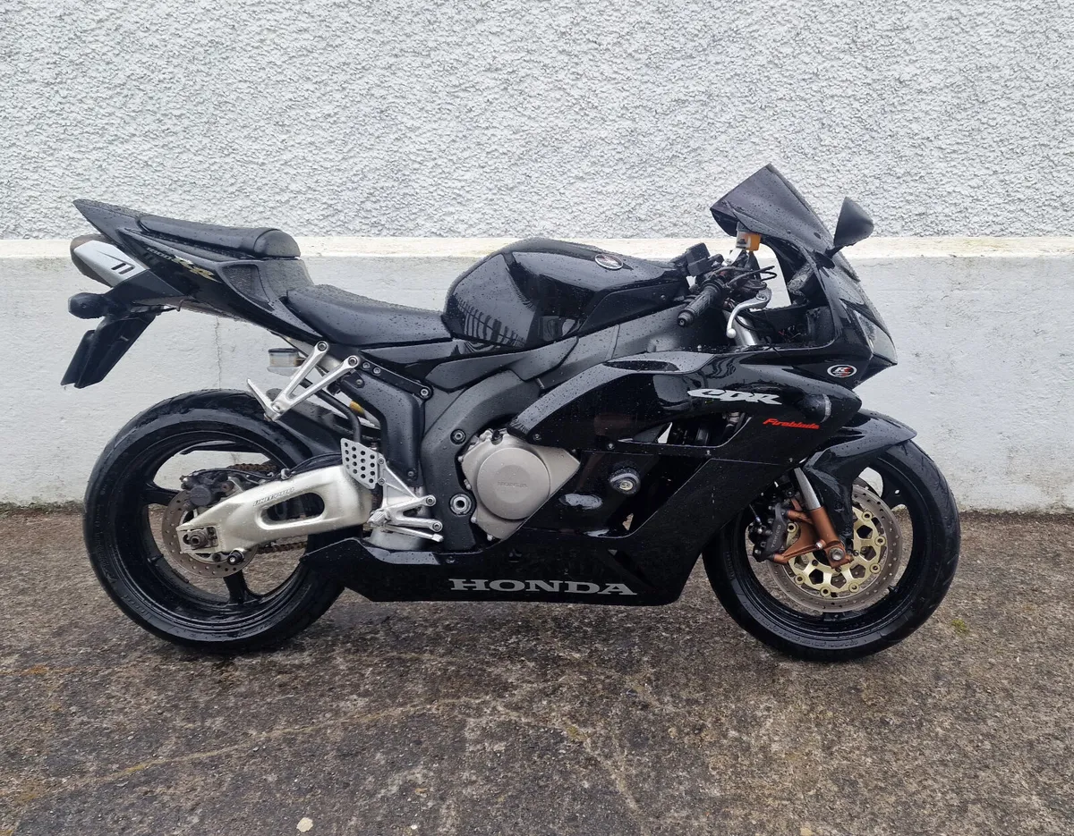 CBR1000RR @ Doyles Athlone - Image 1