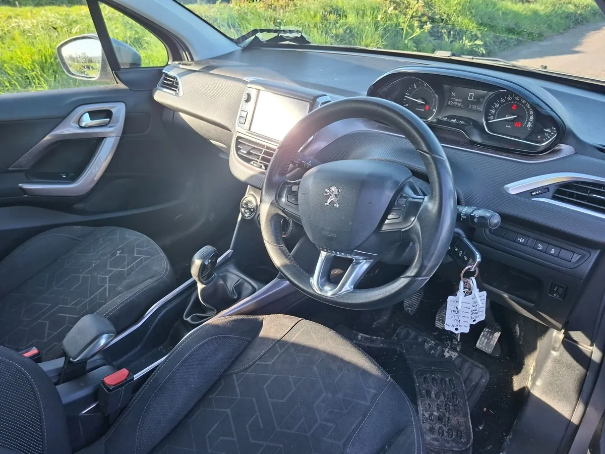 2013 Peugeot 2008 - Image 4