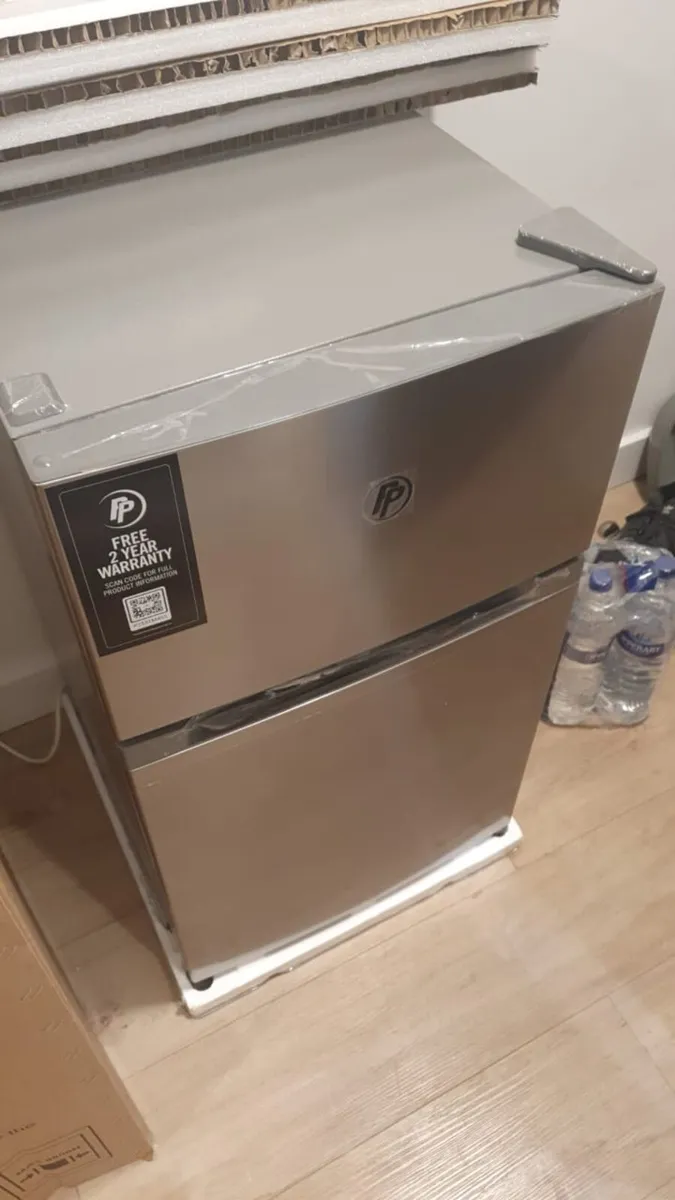 Mini fridge in perfect - Image 1
