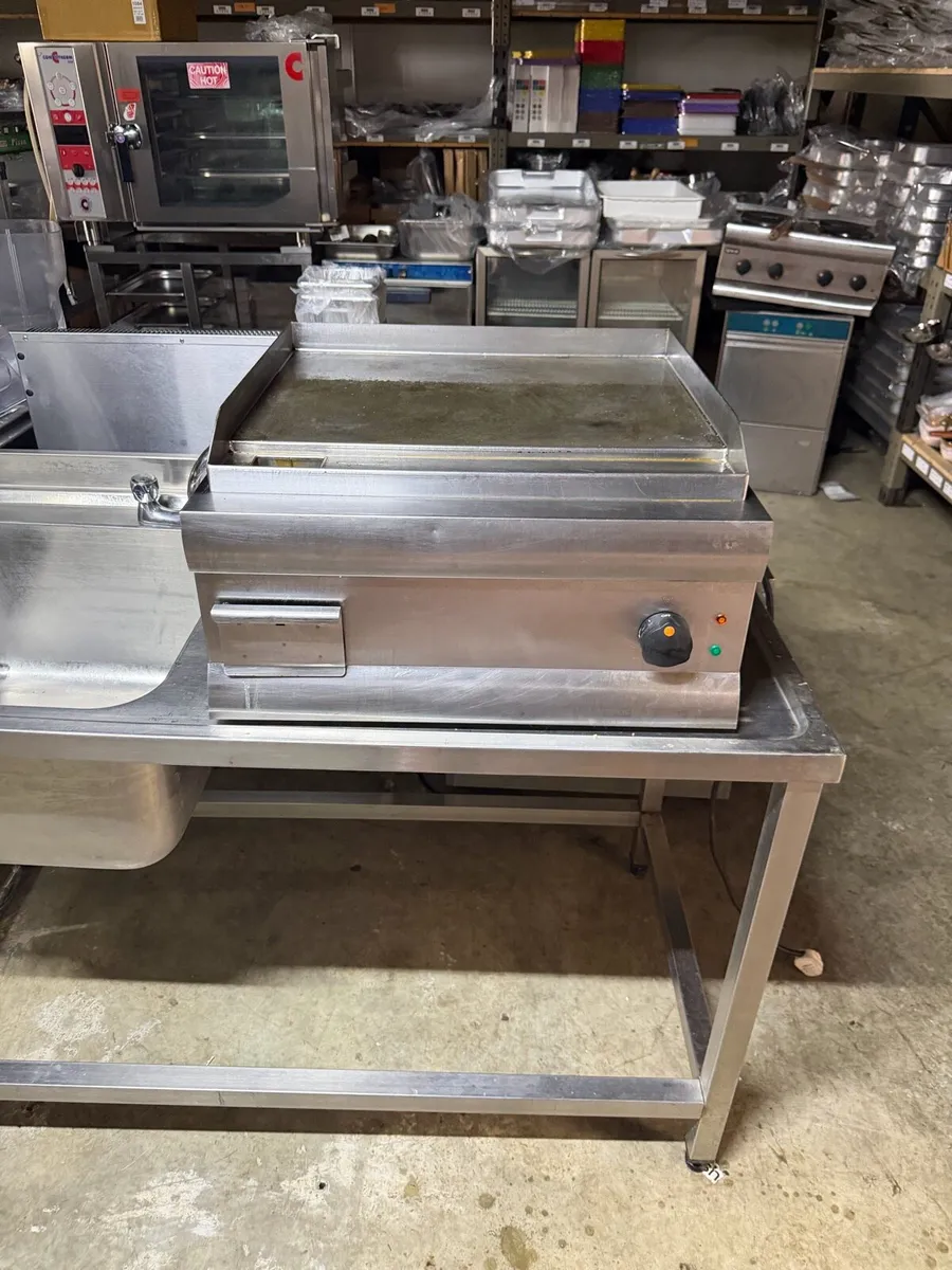 Lincat Electric Griddle - Image 1