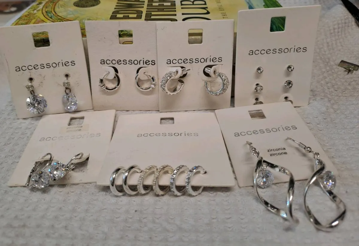 Sparkly Earrings Bundle 11 Pairs NEW - Image 1