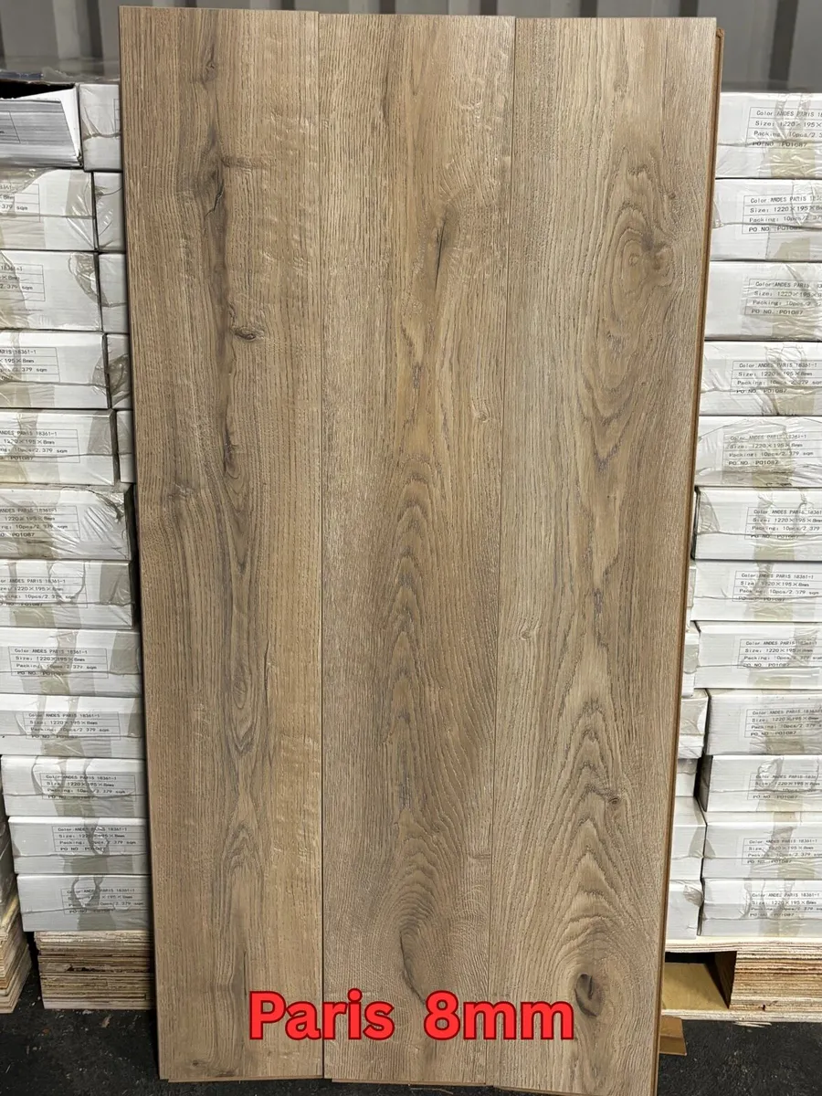 New Laminated Flooring 8mm & 12mm - Image 1