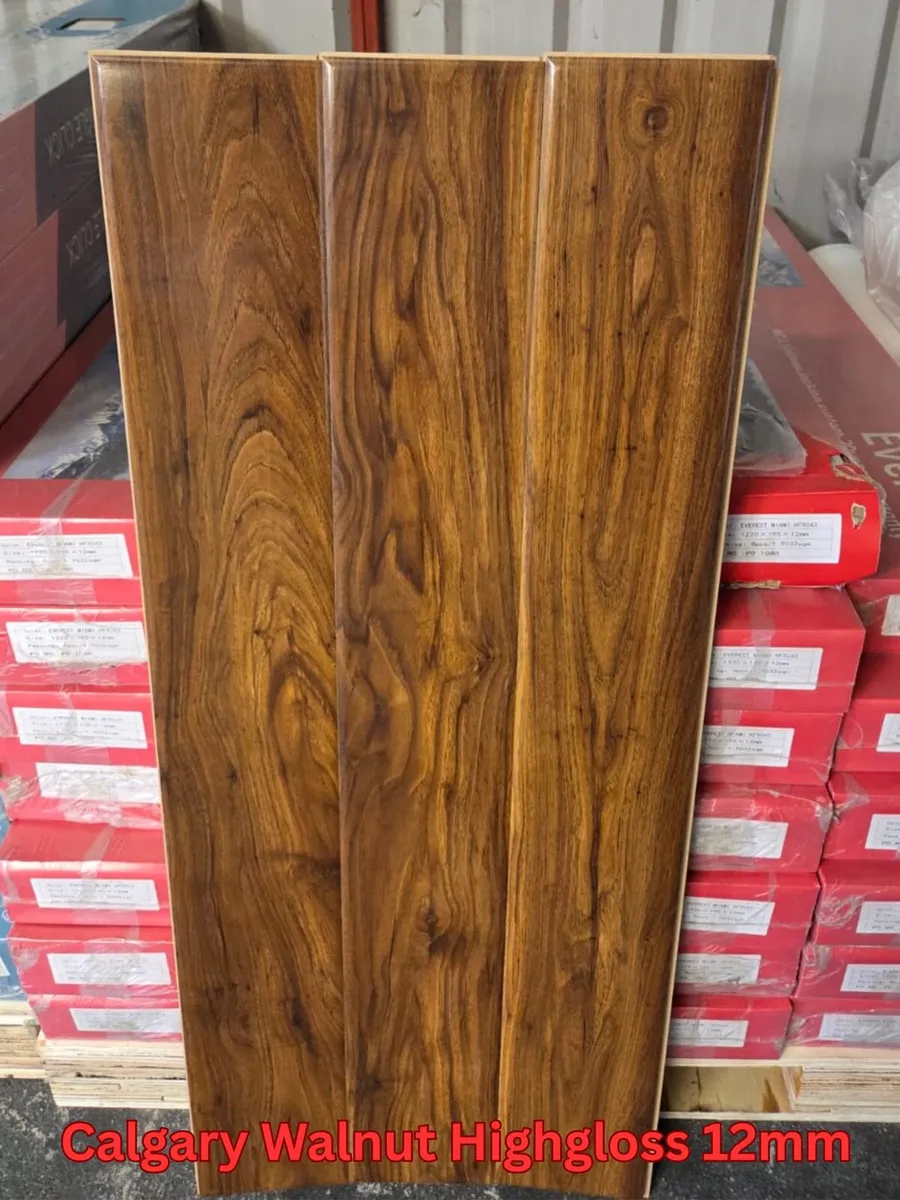 New Laminated Flooring Free Delivery - Image 4