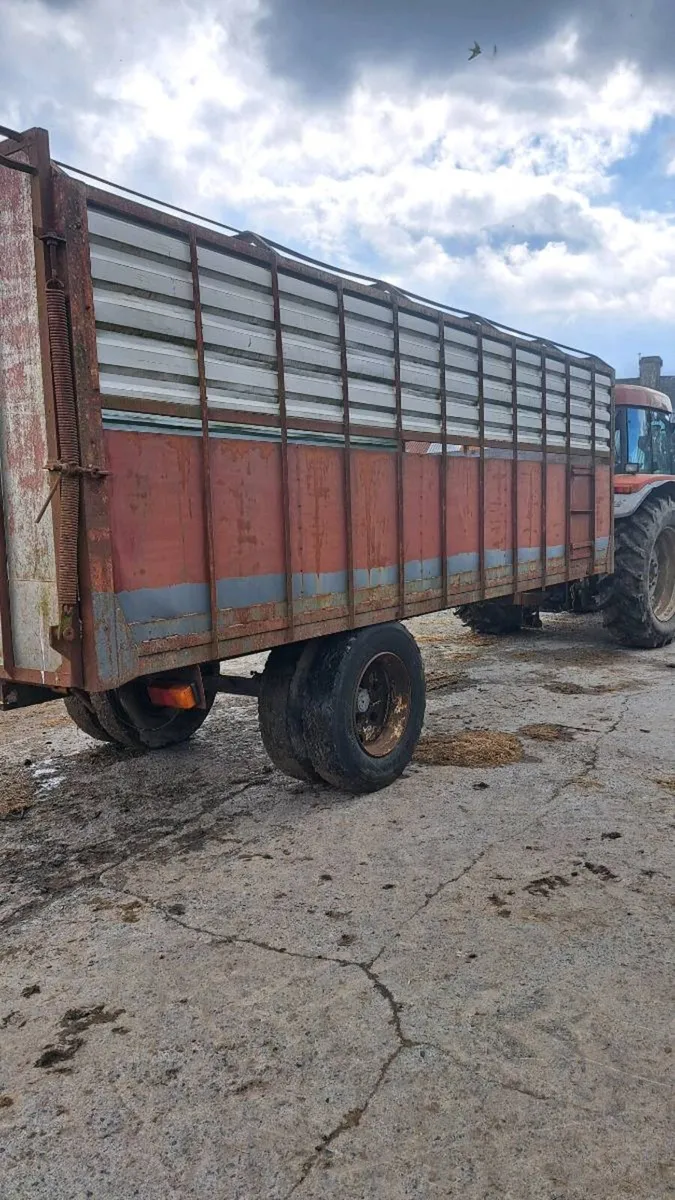 Cattle Trailer - Image 2