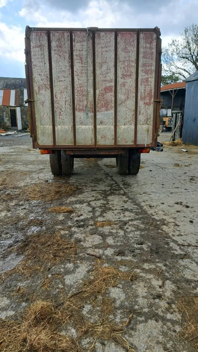 Cattle Trailer - Image 3