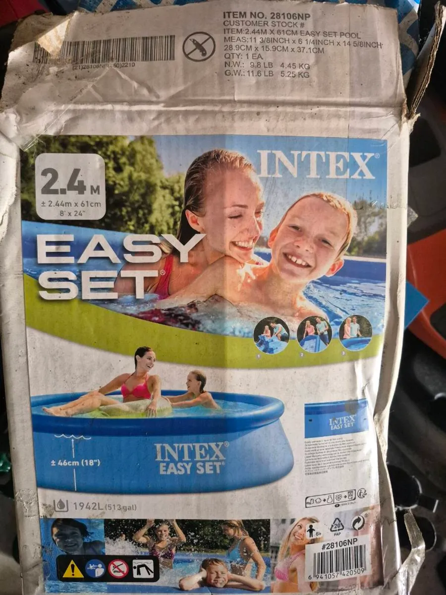 Swimming pool - Image 1