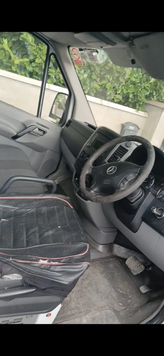 Mercedes-Benz Sprinter 2010 - Image 4