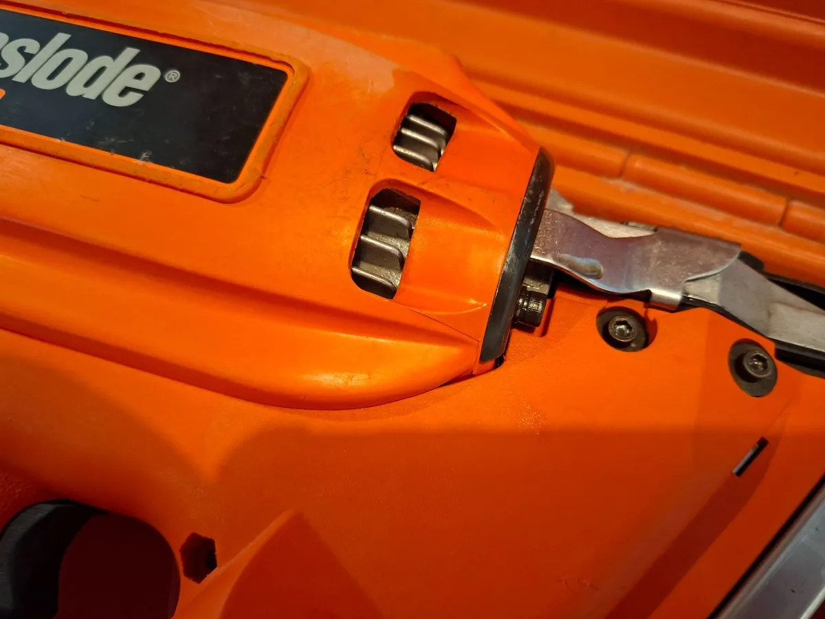 Paslode im350 1st Fix Nail Gun"Fully Serviced" - Image 2