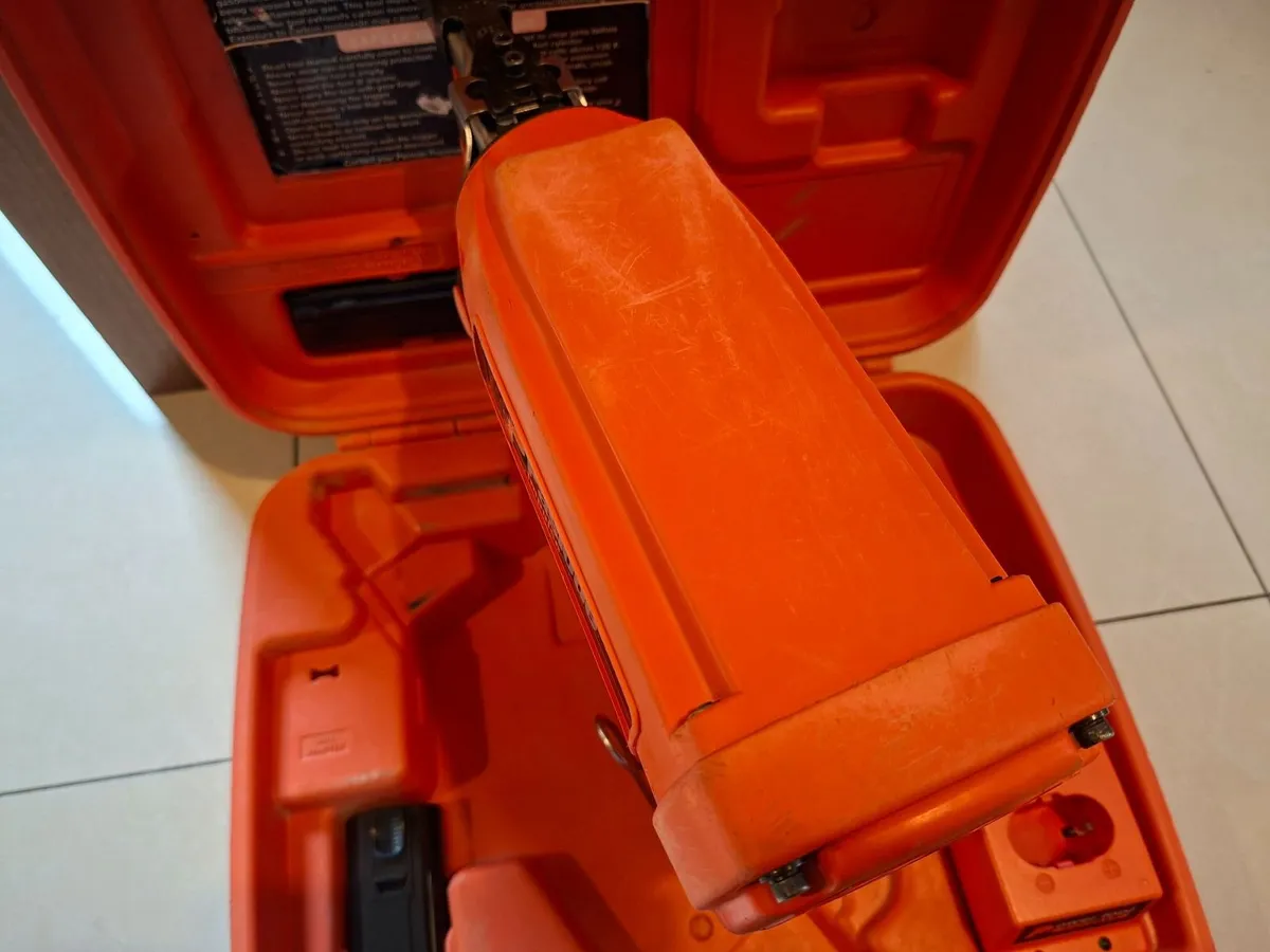 Paslode im350 1st Fix Nail Gun"Fully Serviced" - Image 4