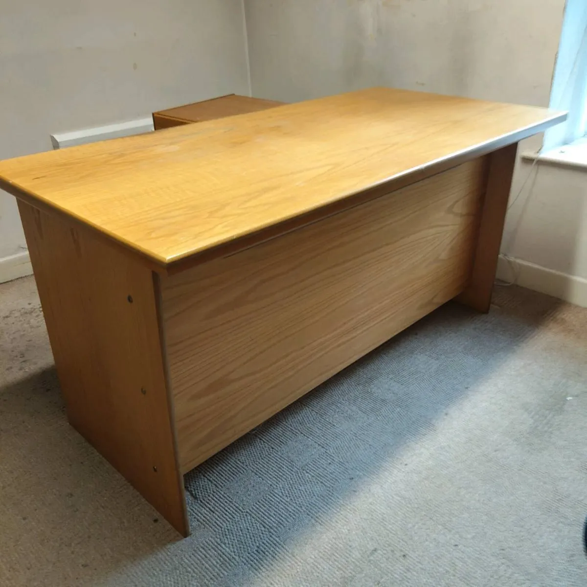 OFFICE FURNITURE - Image 2