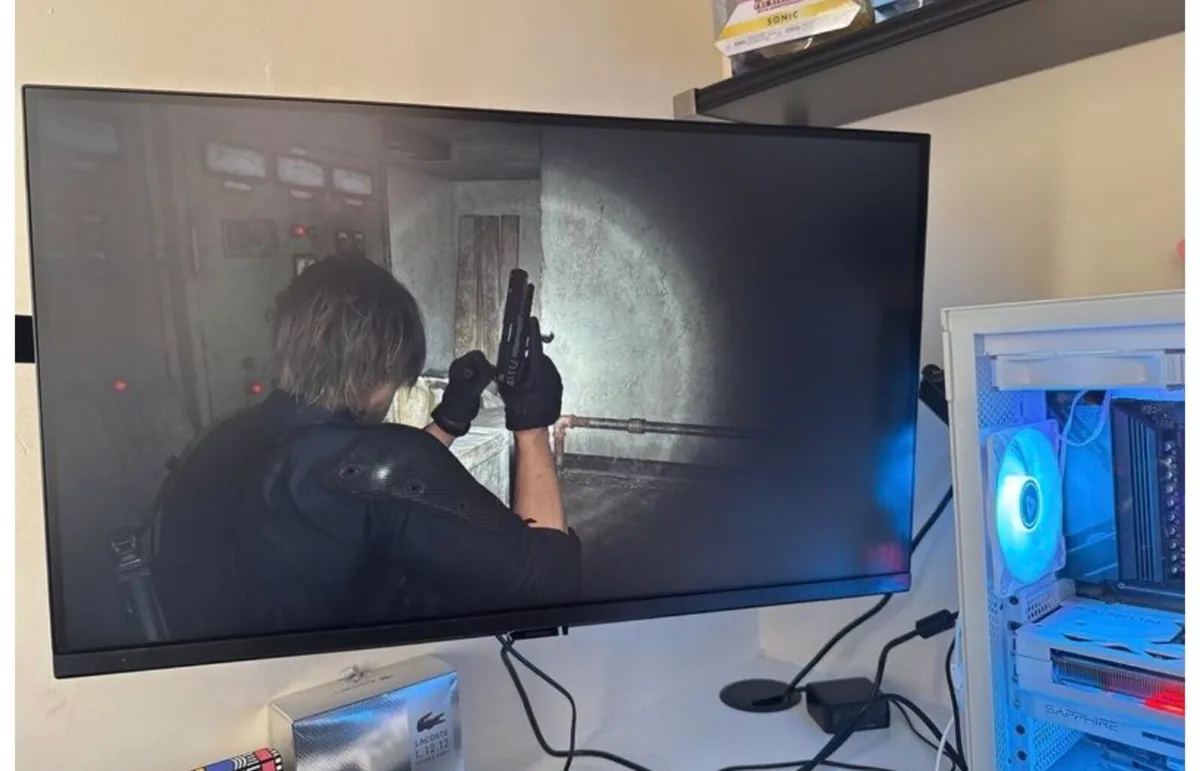 Samsung G5 Monitor - Image 4