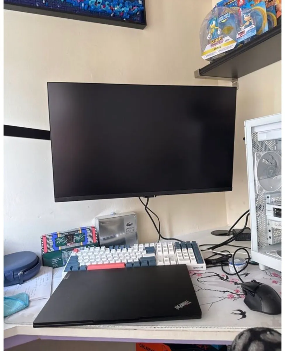 Samsung G5 Monitor - Image 1