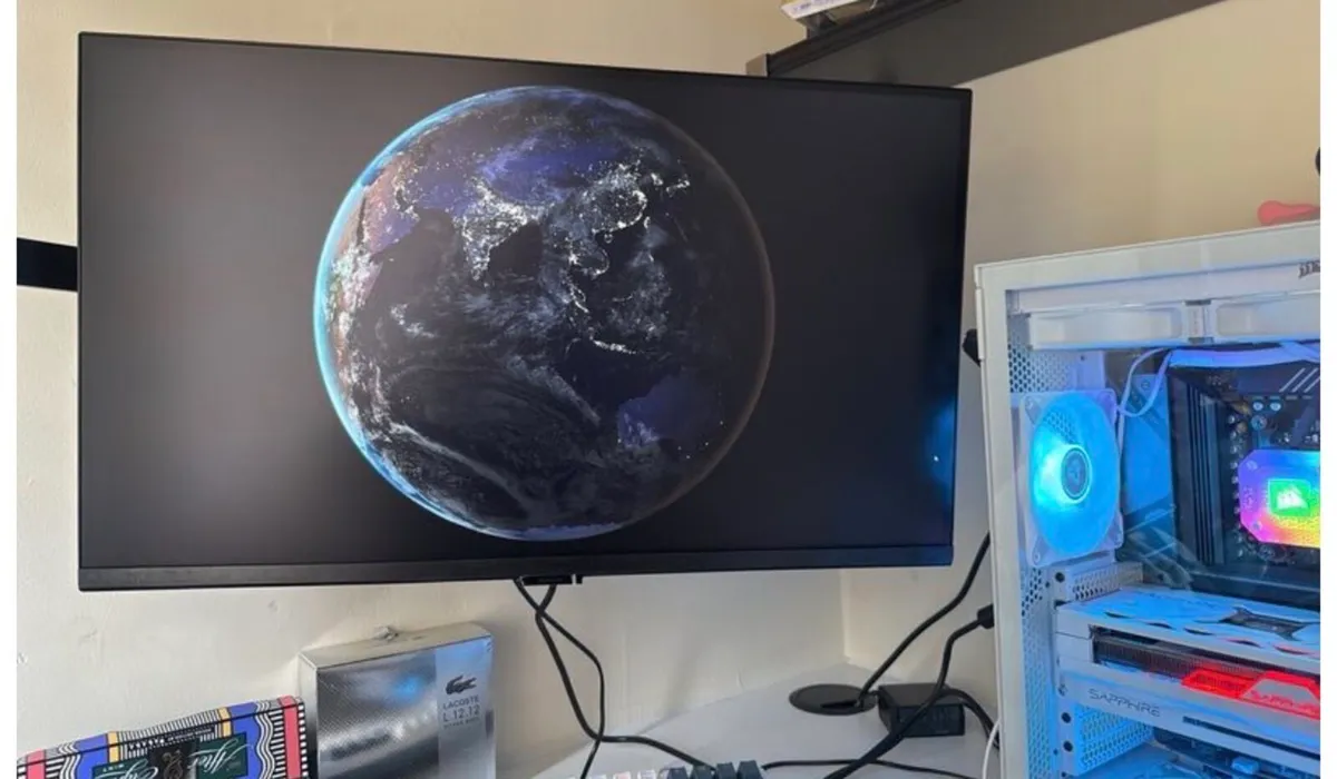 Samsung G5 Monitor - Image 2