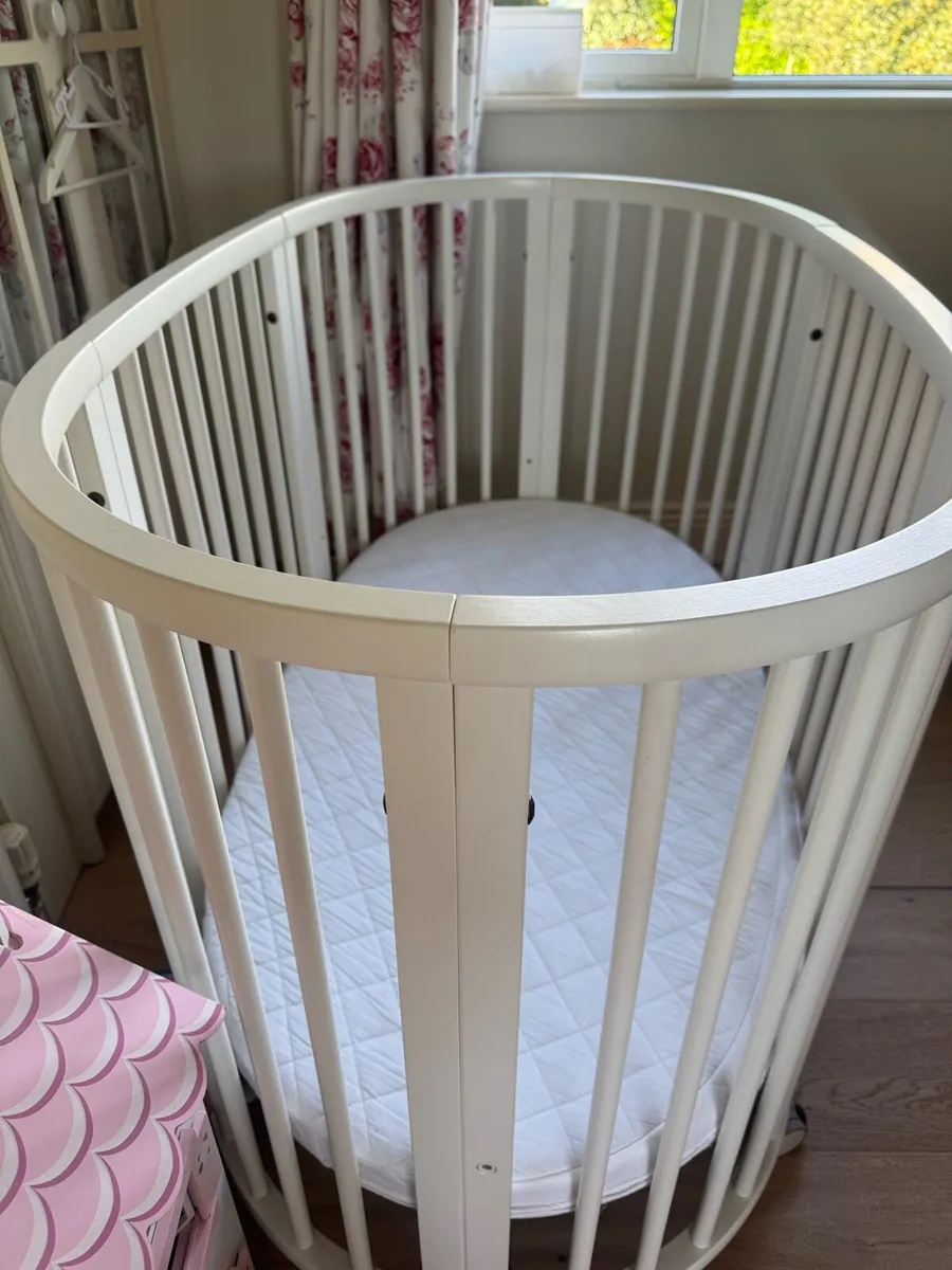 Stokke cot - Image 1