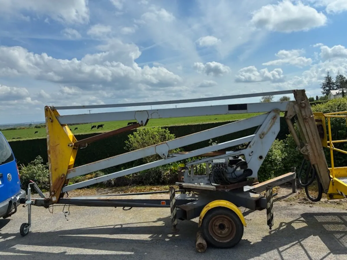Cherry Picker - Image 3