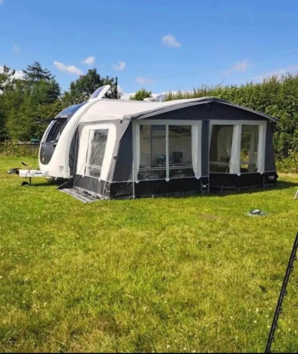 Caravan awning - Image 4