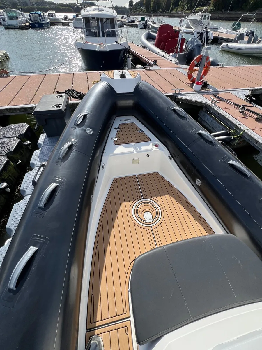 BRIG Navigator 610 H RIB and Drive On Pontoon - Image 3