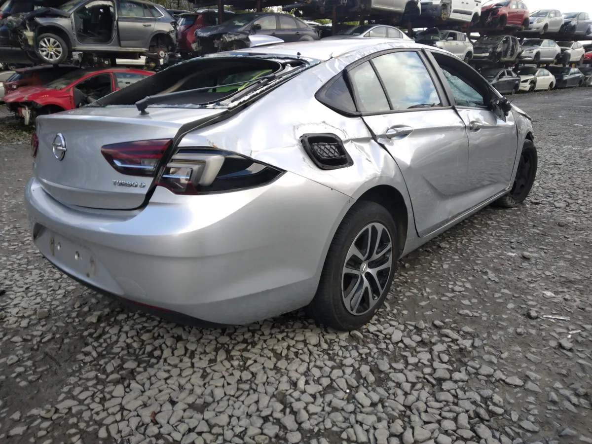 2018 Opel Insignia For Breaking/Dismantling - Image 4