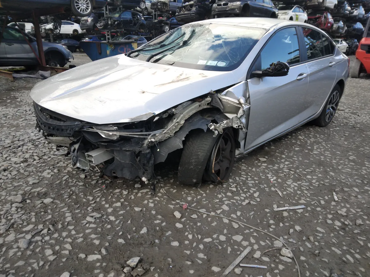 2018 Opel Insignia For Breaking/Dismantling - Image 1