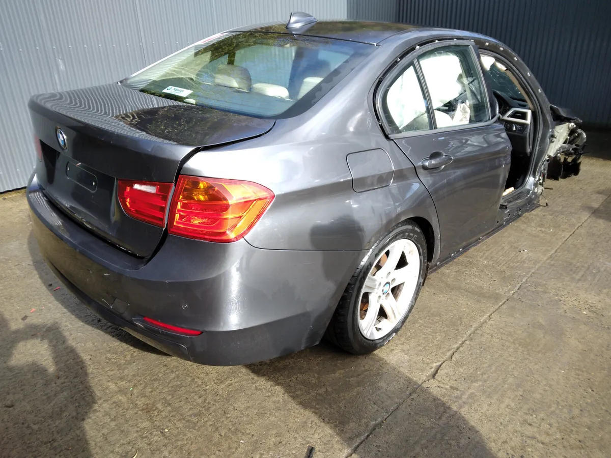 2014 BMW 3 Series For Breaking/Dismantling - Image 4